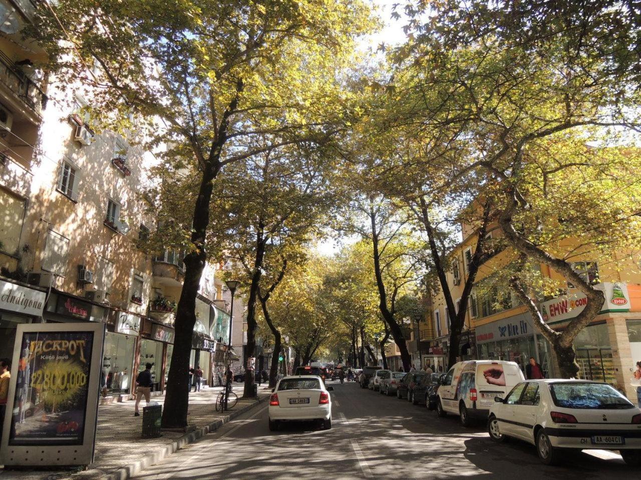 Apartamenti Vero Tirana Bagian luar foto